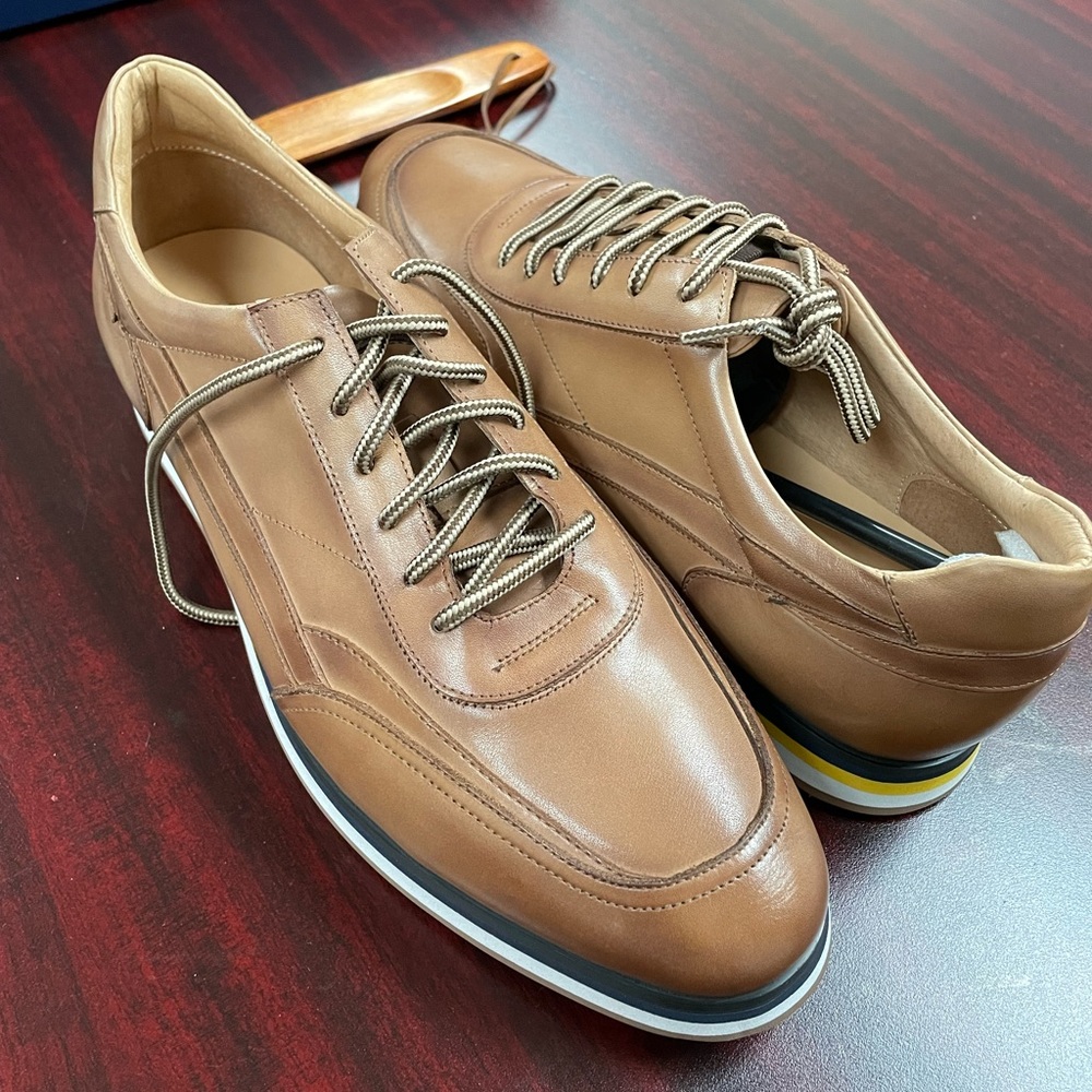 Marc Nolan sneakers size 10 in light brown